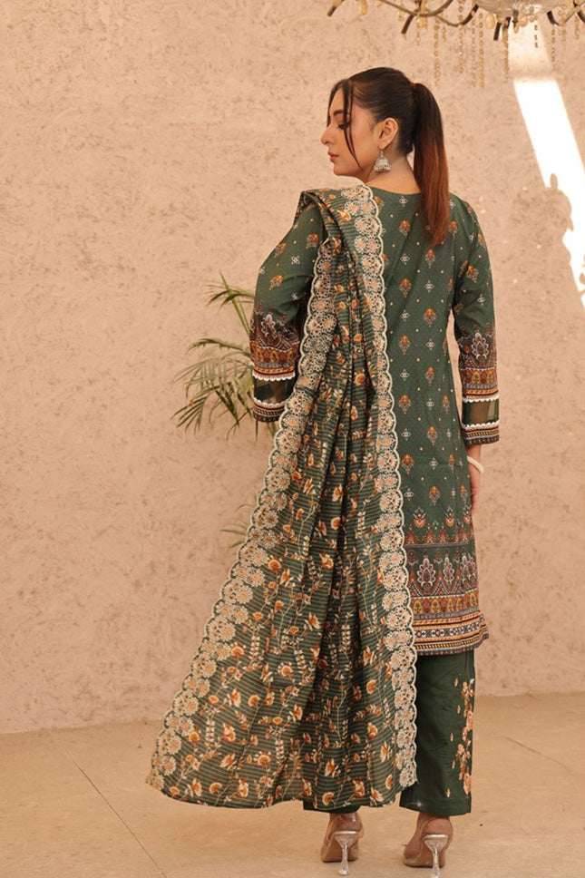 Floral embroidered kurta set with dupatta, available in green, from designers such as Fabricoz and Deshi Besh.