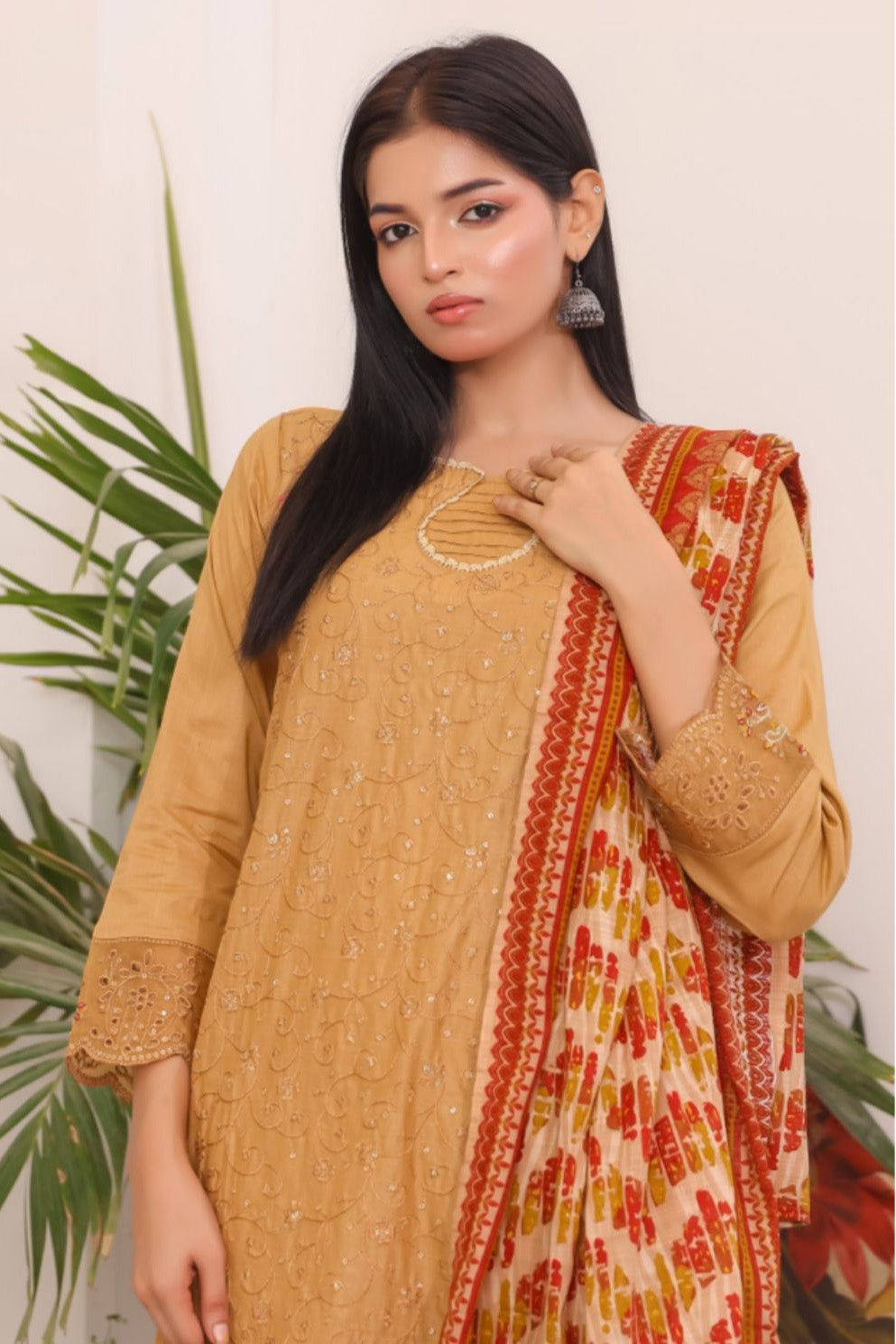 Traditional Pakistani Chikan Kari Embroidered 3-Piece Dress for Women in USA